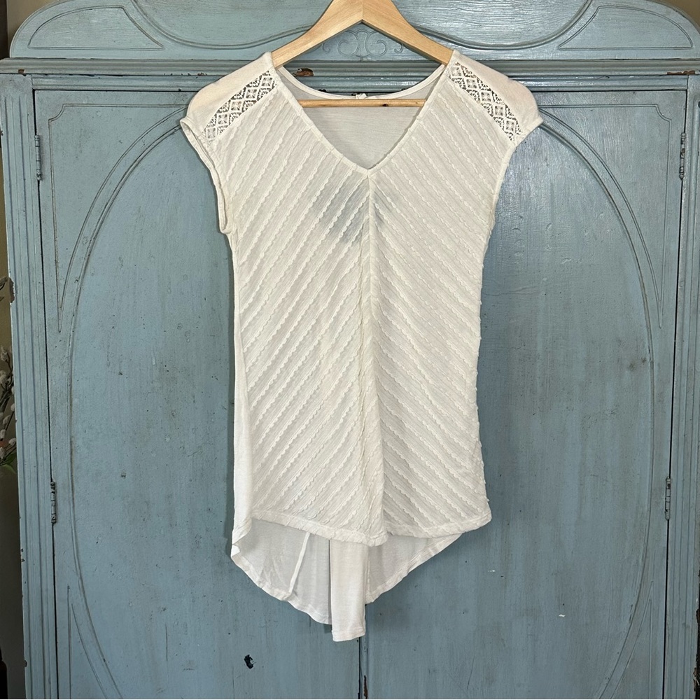 Maurices Cinch Back V-Neck Dressy Cream Top - Size XS